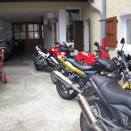 Albergo Alla Costa Bezzecca Ngoại thất bức ảnh