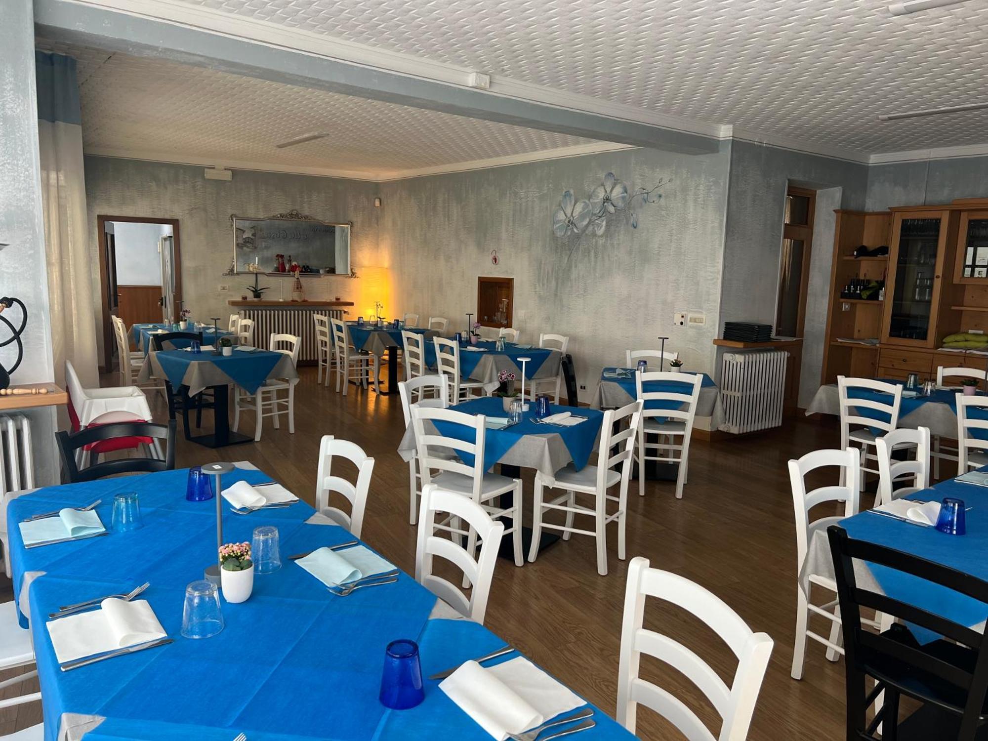 Albergo Alla Costa Bezzecca Ngoại thất bức ảnh