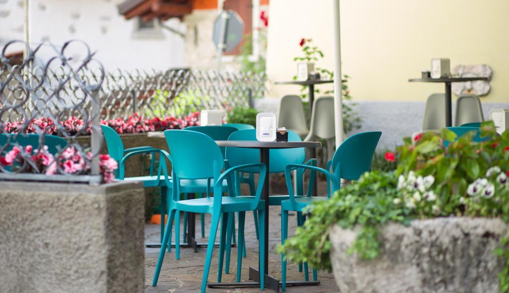 Albergo Alla Costa Bezzecca Ngoại thất bức ảnh