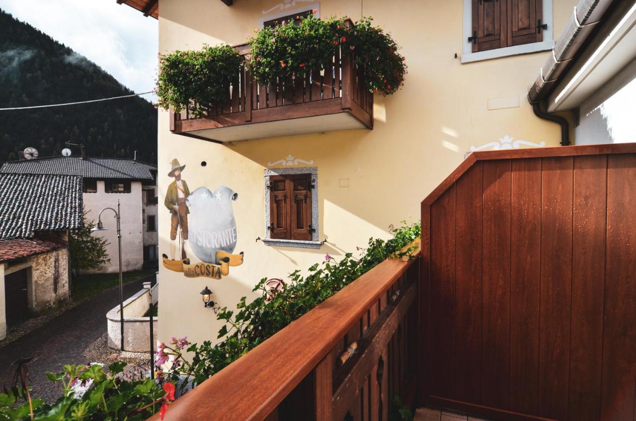 Albergo Alla Costa Bezzecca Ngoại thất bức ảnh